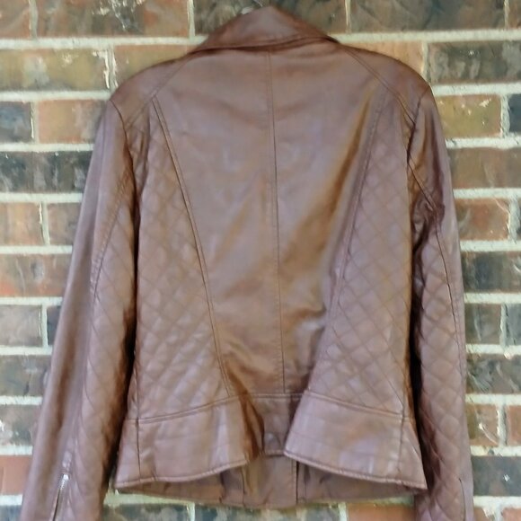 LOWER PRICE for this LADIES GUESS brand Faux Leather JACKET - Picture 2 of 8